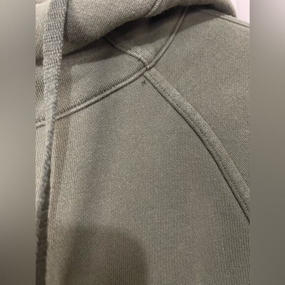 Lululemon Huddle & Hustle Hoodie Active Camo Green size 6 - Picture 8 of 9